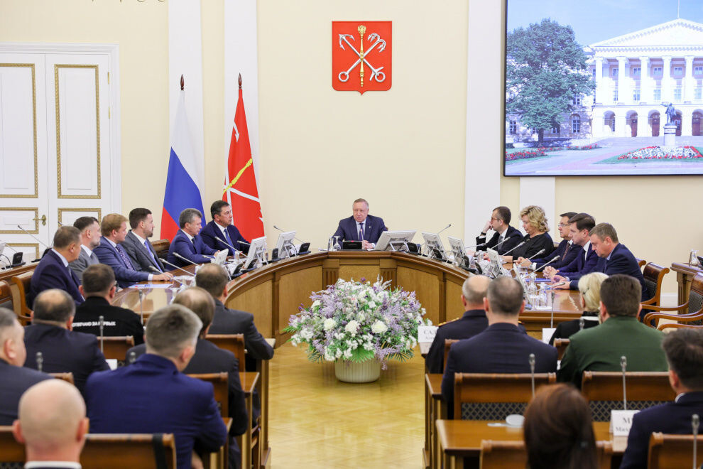 Фото: https://www.gov.spb.ru/press/governor/304752/