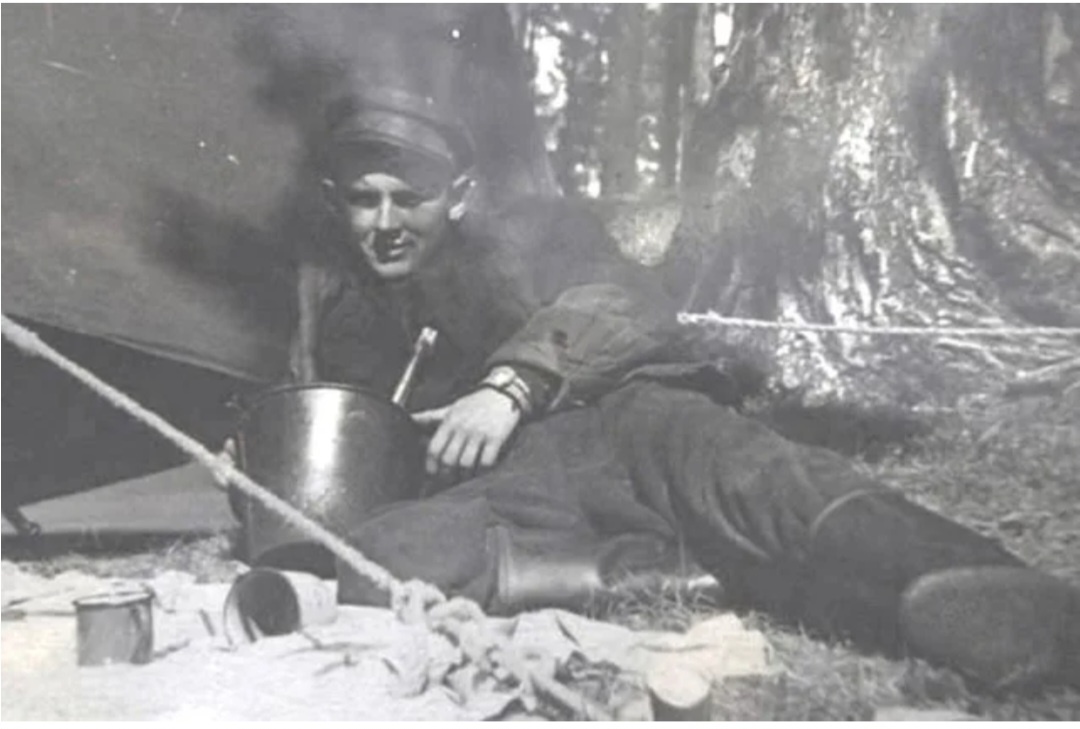 Фото 1 Кривонищенко в походе