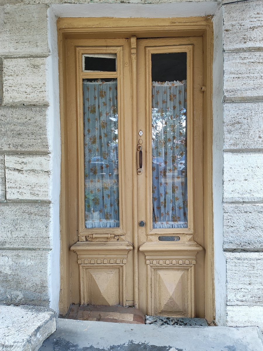 Улица Мира, дом 19 (сентябрь 2025 года)