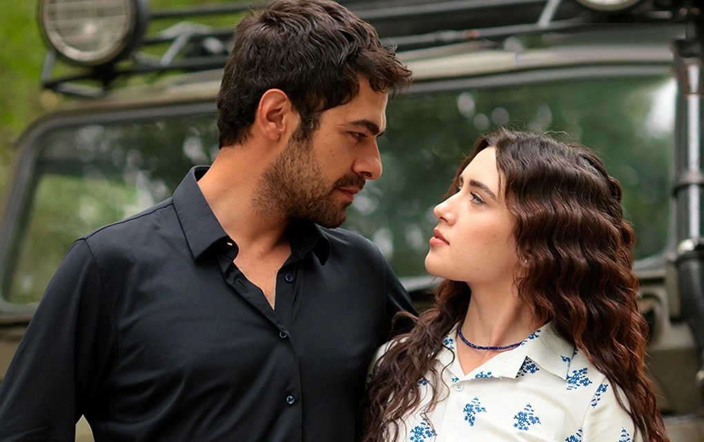 кадр из сериала "ветреный холм", яндекс фото