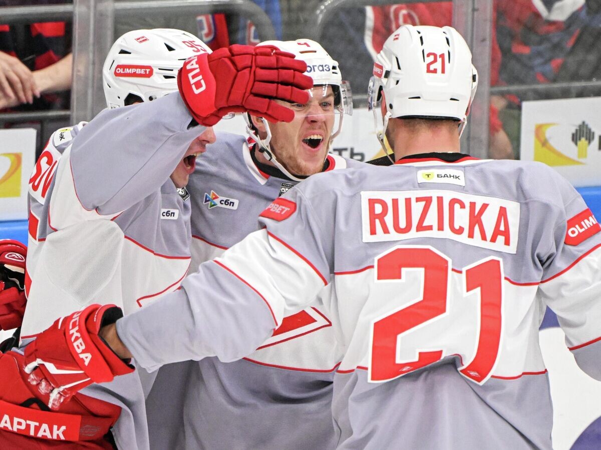    Хоккей. КХЛ. ЦСКА (Москва) - "Спартак" (Москва)© РИА Новости / Сергей Гунеев