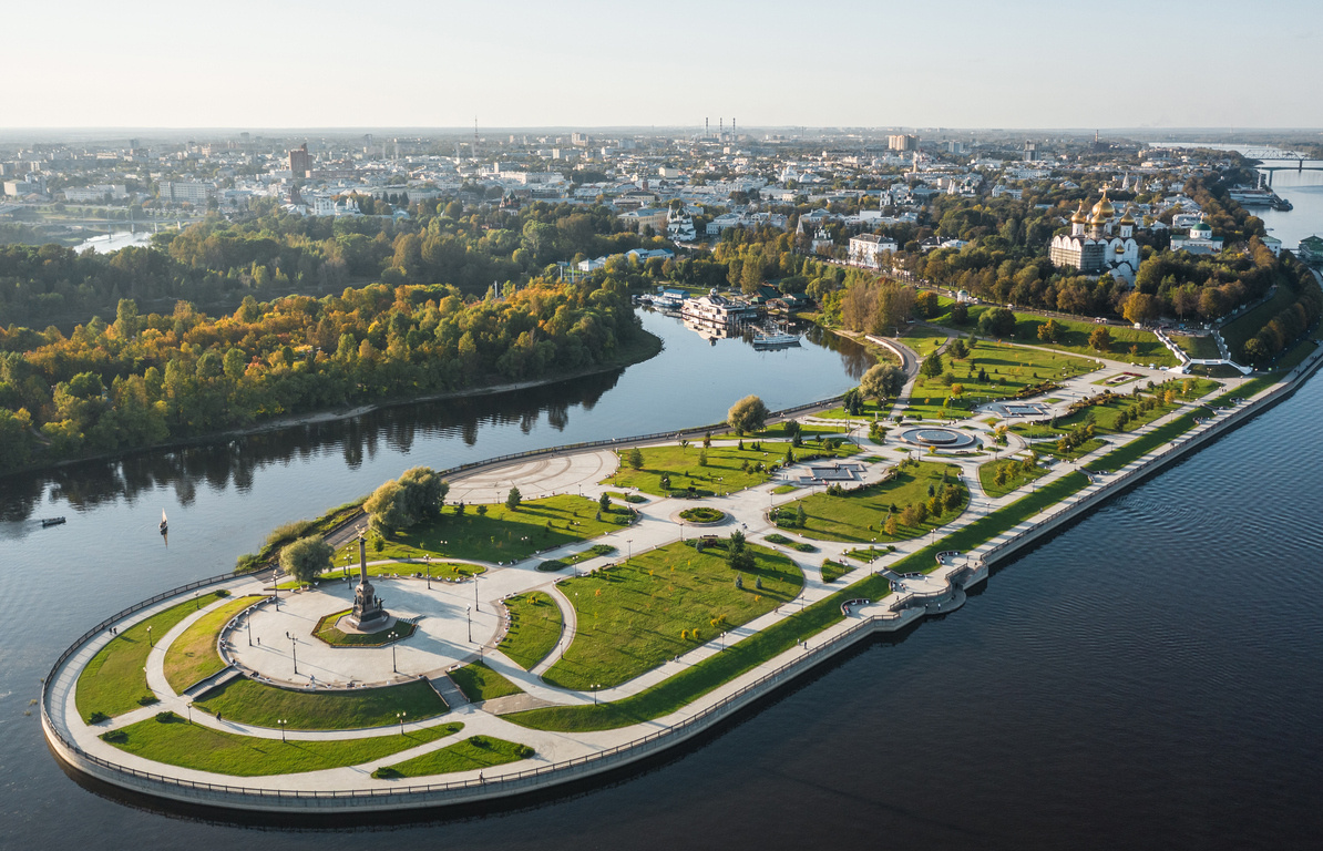 Стрелка в Ярославле, где Волга встречается с Которослью