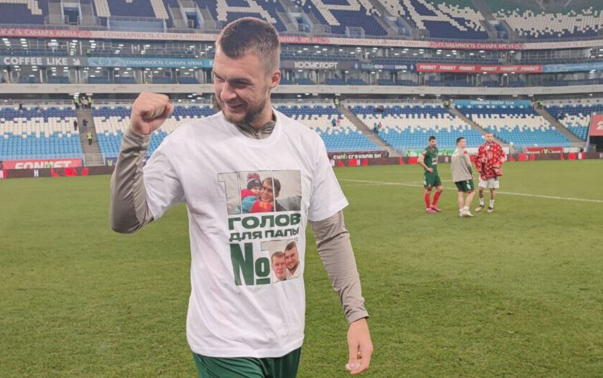 Николай Комличенко - в "Клубе 100". Фото: соцсети