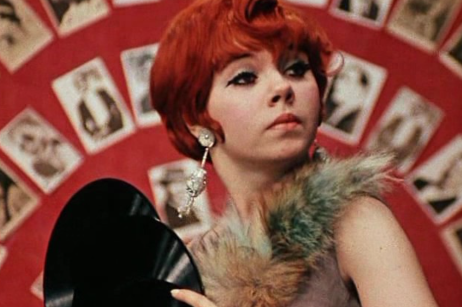 Наталья Воробьёва в фильме "12 стульев"