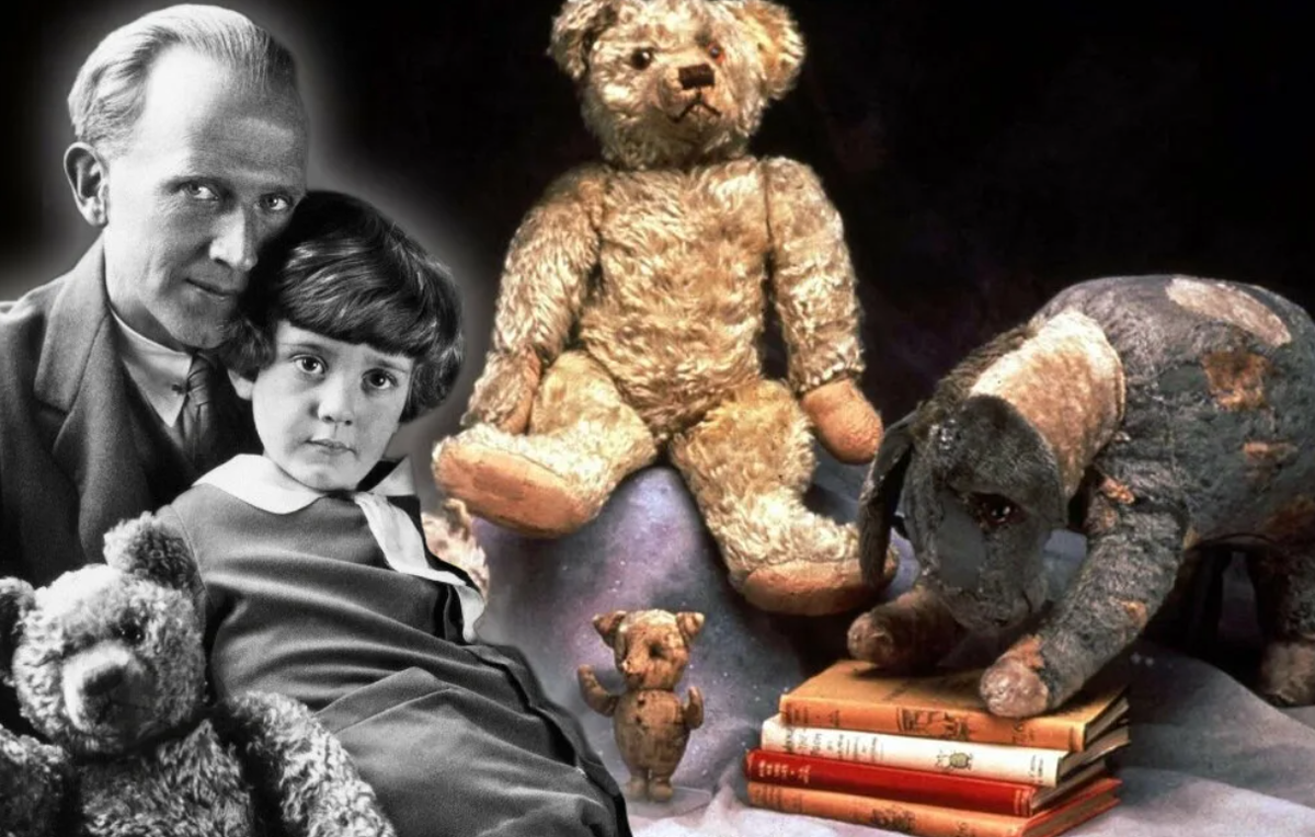 Алан Милн и Кристофер Робин с героями книги