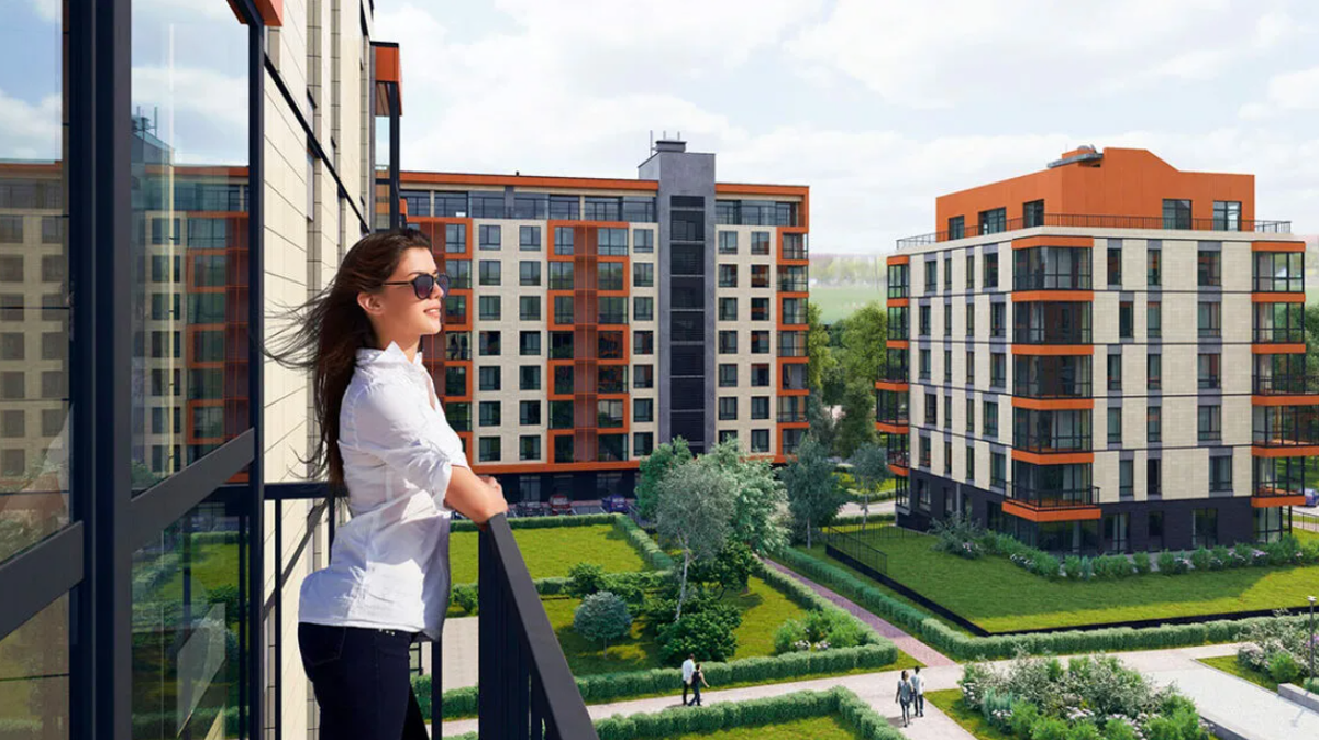 Фото из интернета. На балконе.