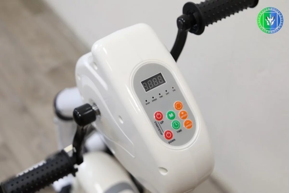    Губернатор помог ямальской семье приобрести реабилитационный тренажер