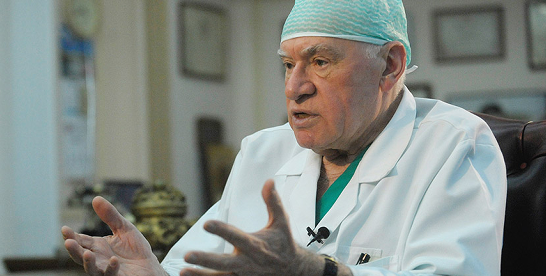 Ходьба не спасёт: врач Лео Бокерия рассказал, что действительно работает после 50