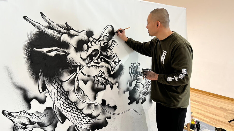 Художник Ясунори Кимата.📷Фото: пресс-служба Hinode Japan 2025