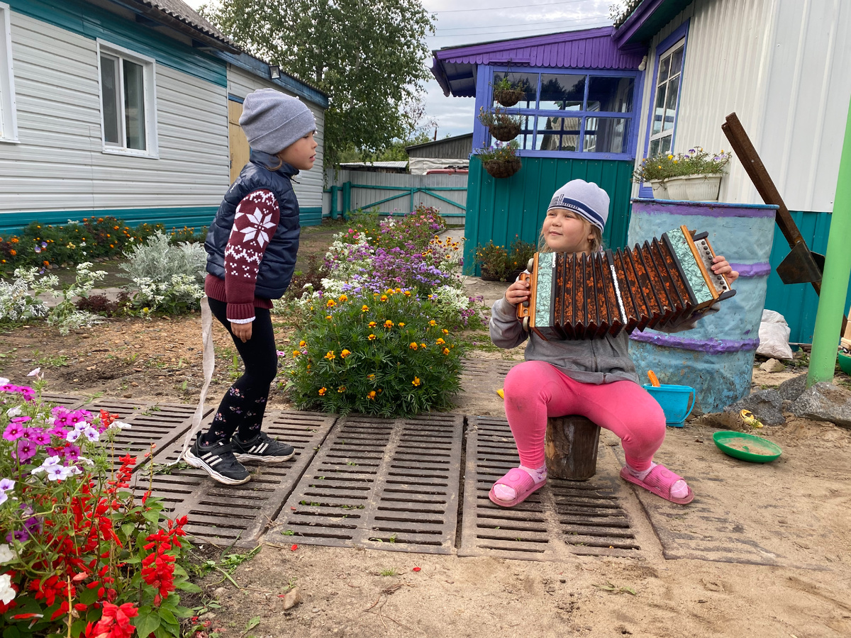 Обратите внимание на хвост из бинта. Фото автора.