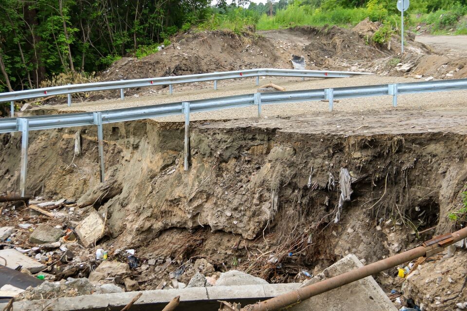    Размытая переправа в Барнауле. Источник: Виталий Барабаш
