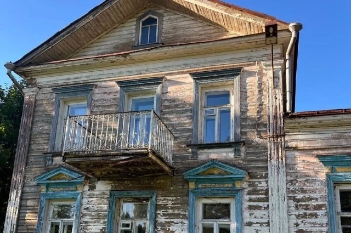    В Кольчугинском районе разваливается старинная усадьба