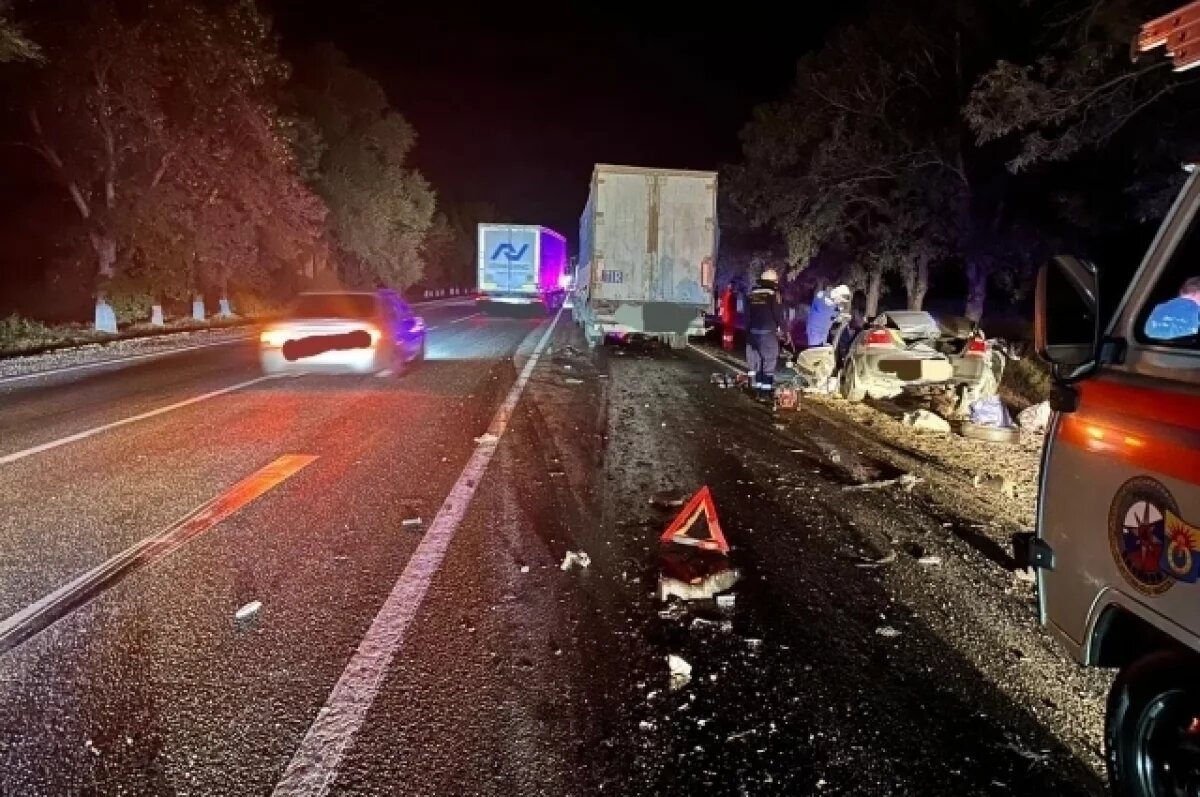    Водитель и пассажир погибли в лобовом ДТП в Успенском районе Кубани