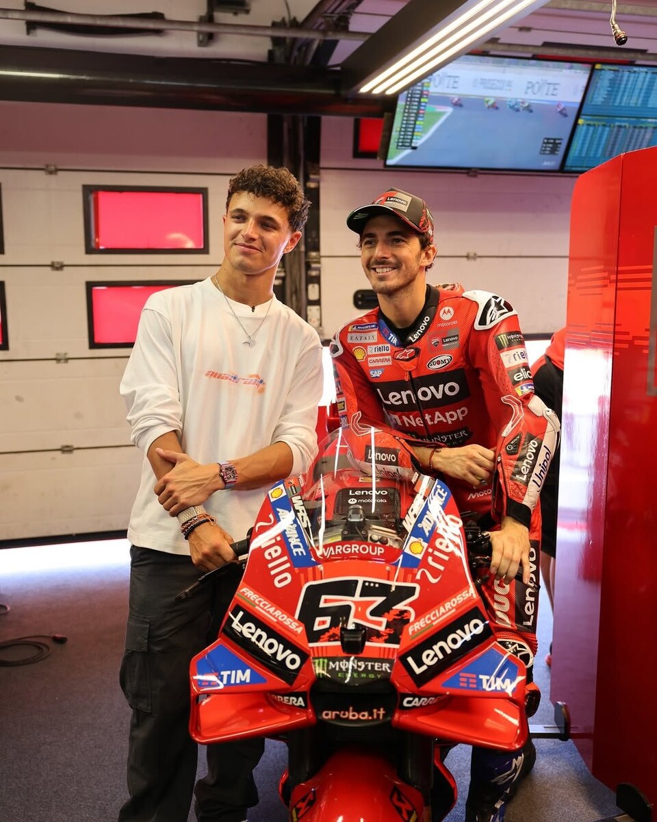    Ландо Норрис на этапе MotoGP в МизаноФото: Соцсети