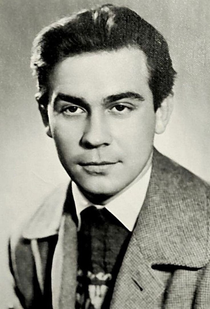 Фото: Лев Борисов в молодости 