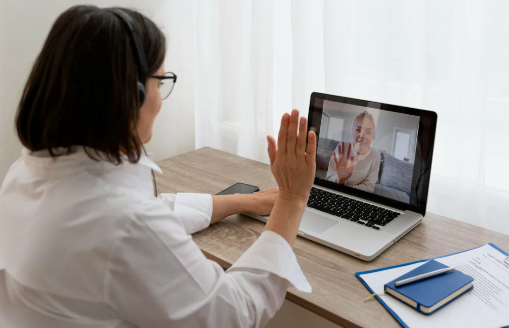 Курсы маникюра с онлайн обучением и сертификатом для начинающих