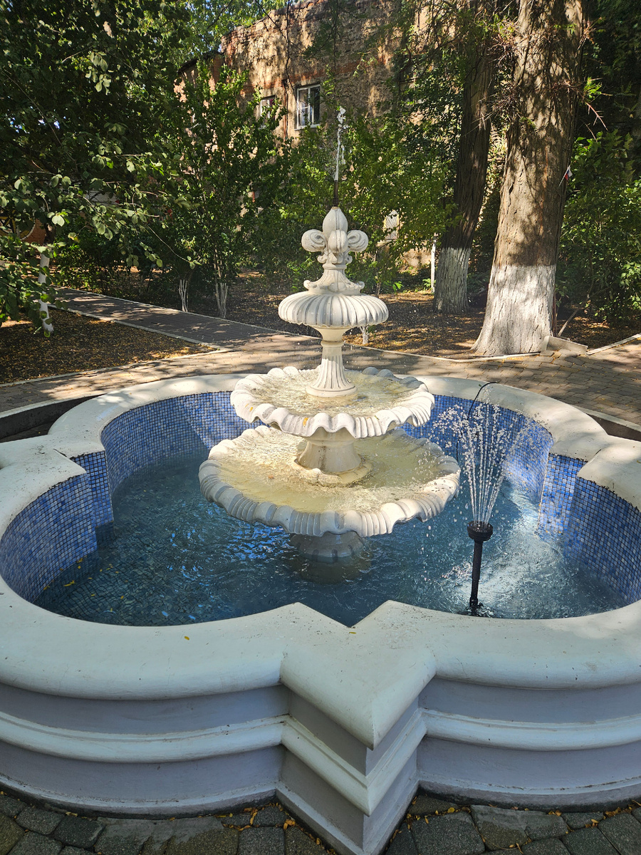 Фонтан одного из двориков.