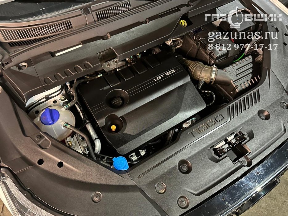 Установка ГБО на SQRF4J16, вид справа