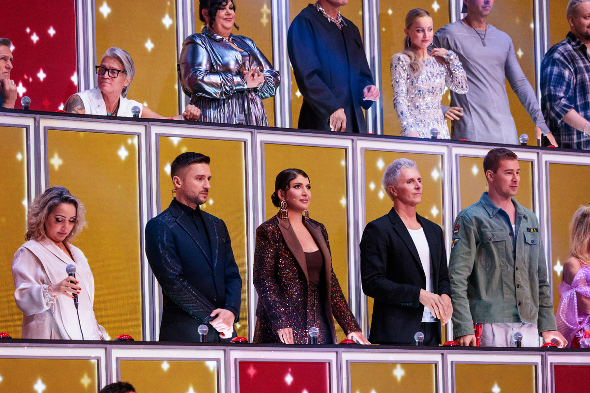 Члены жюри шоу «Ну-ка, все вместе!». Фото: телеканал «Россия»