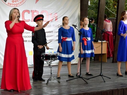    вечер фронтовой авторской песни // фото: пресс-служба ВКБ Новостройки