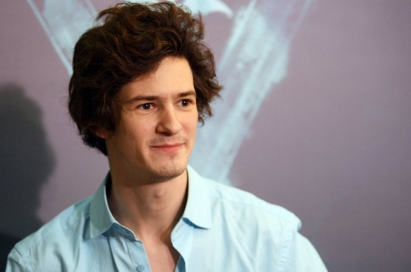    По национальности Владислав Тирон — русский