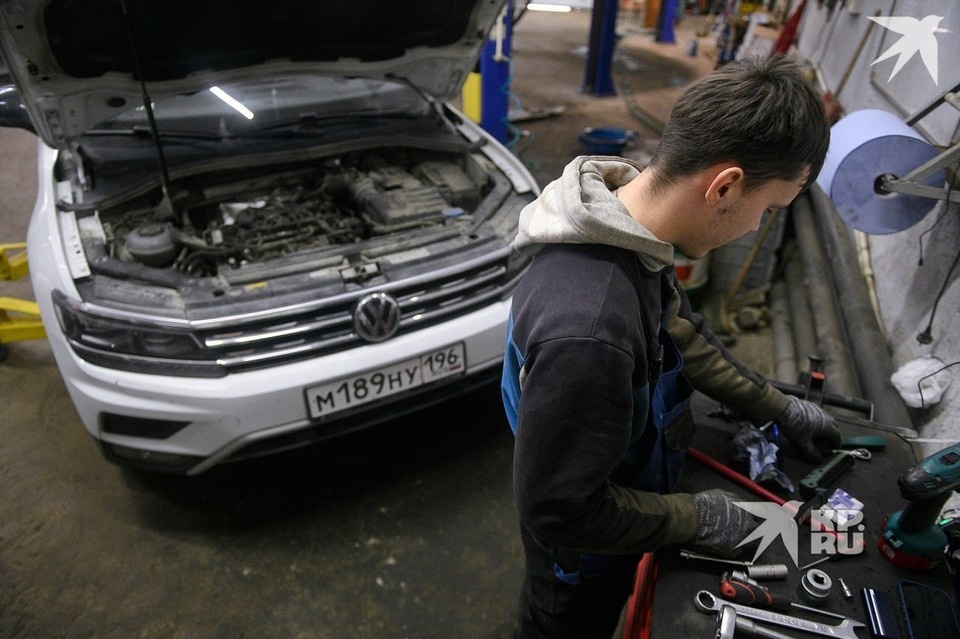    В Екатеринбурге закрыли незаконный шиномонтаж Алексей БУЛАТОВ