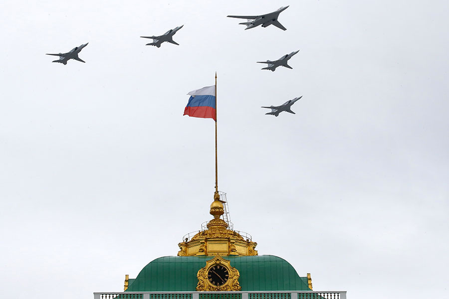 Парад в Москве.