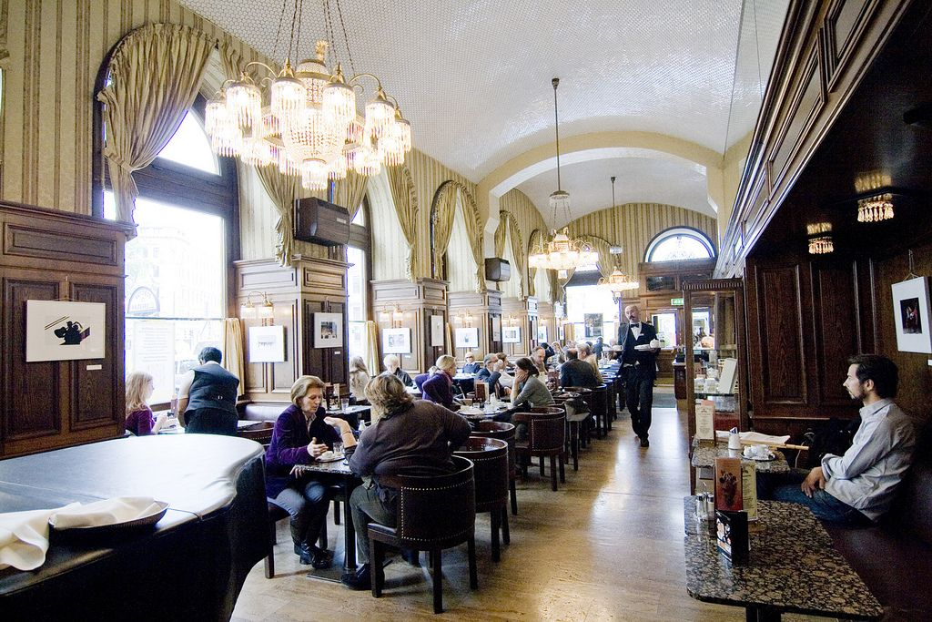 «Тот самый момент в Вене, когда я встретила золотой шницель».