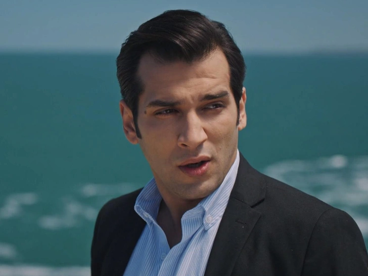 Кадр из сериала "Зимородок"