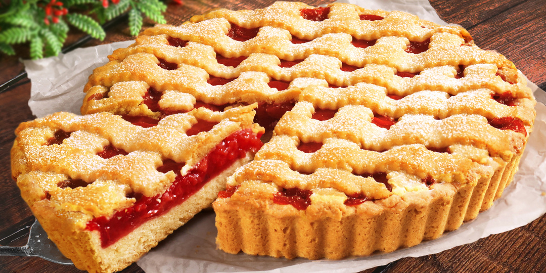 Клубничный пирог, который тает во рту! Быстро, просто и очень вкусно!