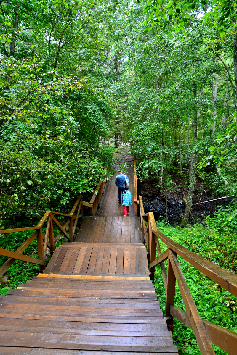 Спуск к первой смотровой площадке