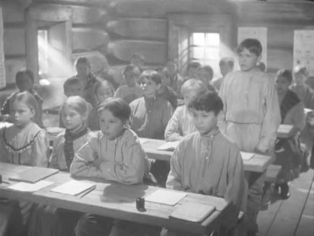 Кадр из х/ф "Сельская учительница" 1947г.