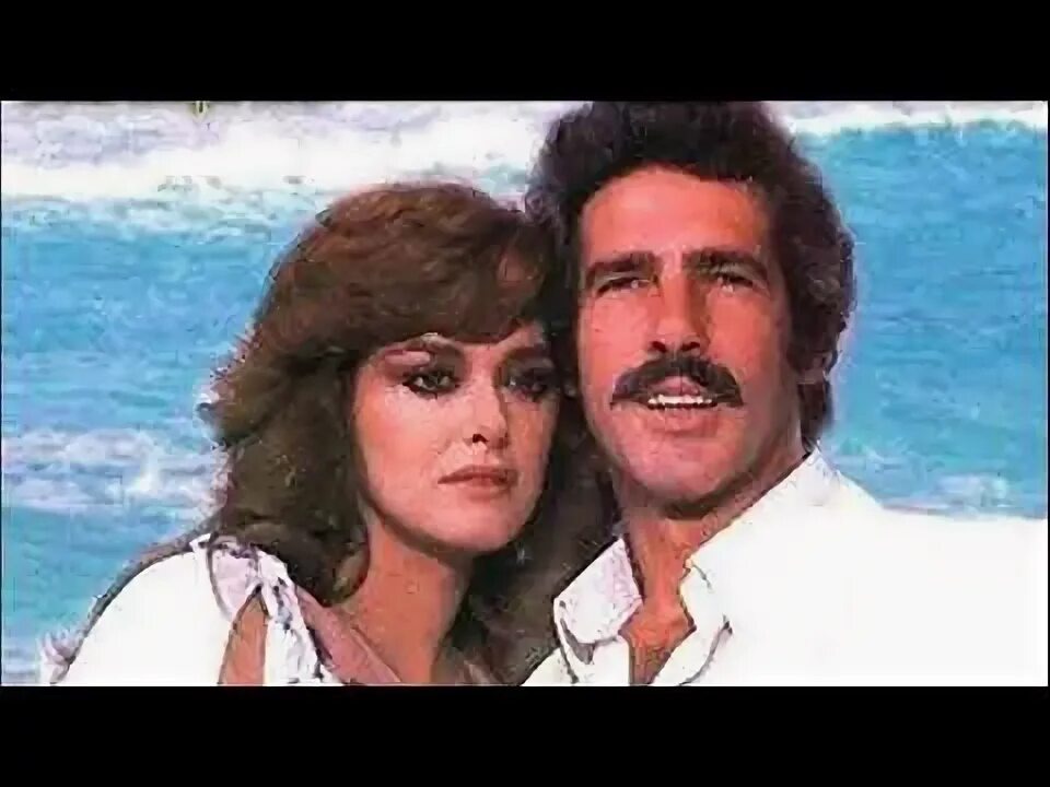 Кадр из фильма " Никто, кроме тебя ". Лусия Мендес и Андрес Гарсия.