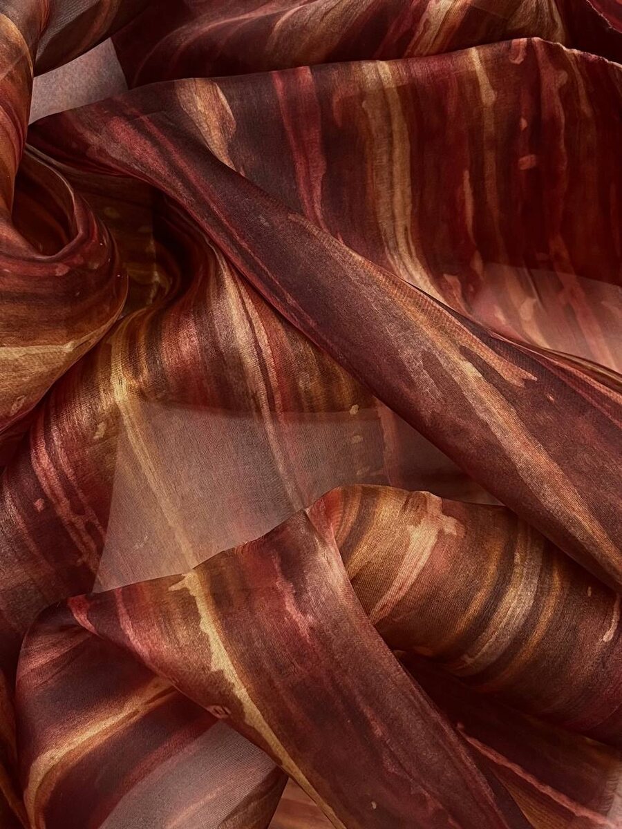 органза шелк 100% 
Ширина: 146 см 
Артикул: 300914
Цена: 3600р.м