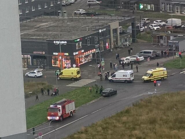    Фото: телеграм-канал "Мегаполис | ДТП и ЧП | Санкт-Петербург | Питер"