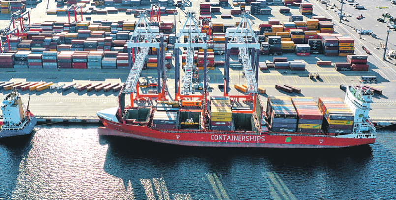 Белорусские порты работают с полной нагрузкой. Фото: port-bronka.ru