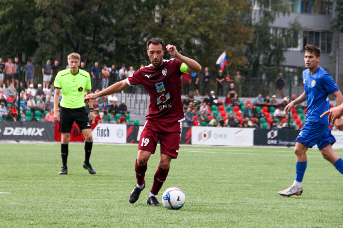 Фото https://vk.com/fc_salyutbgd?from=groups 