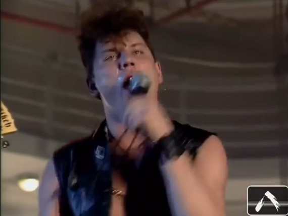 Фото: кадр видео