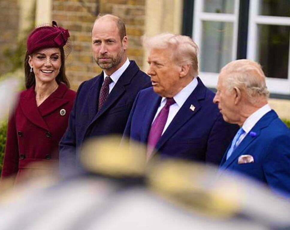 Кэтрин, Уильям и король Карл Третий. 