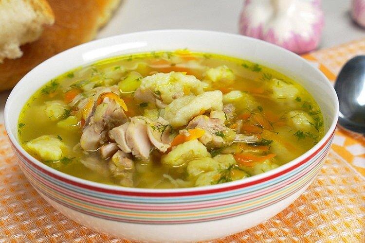 Куриный суп с клецками