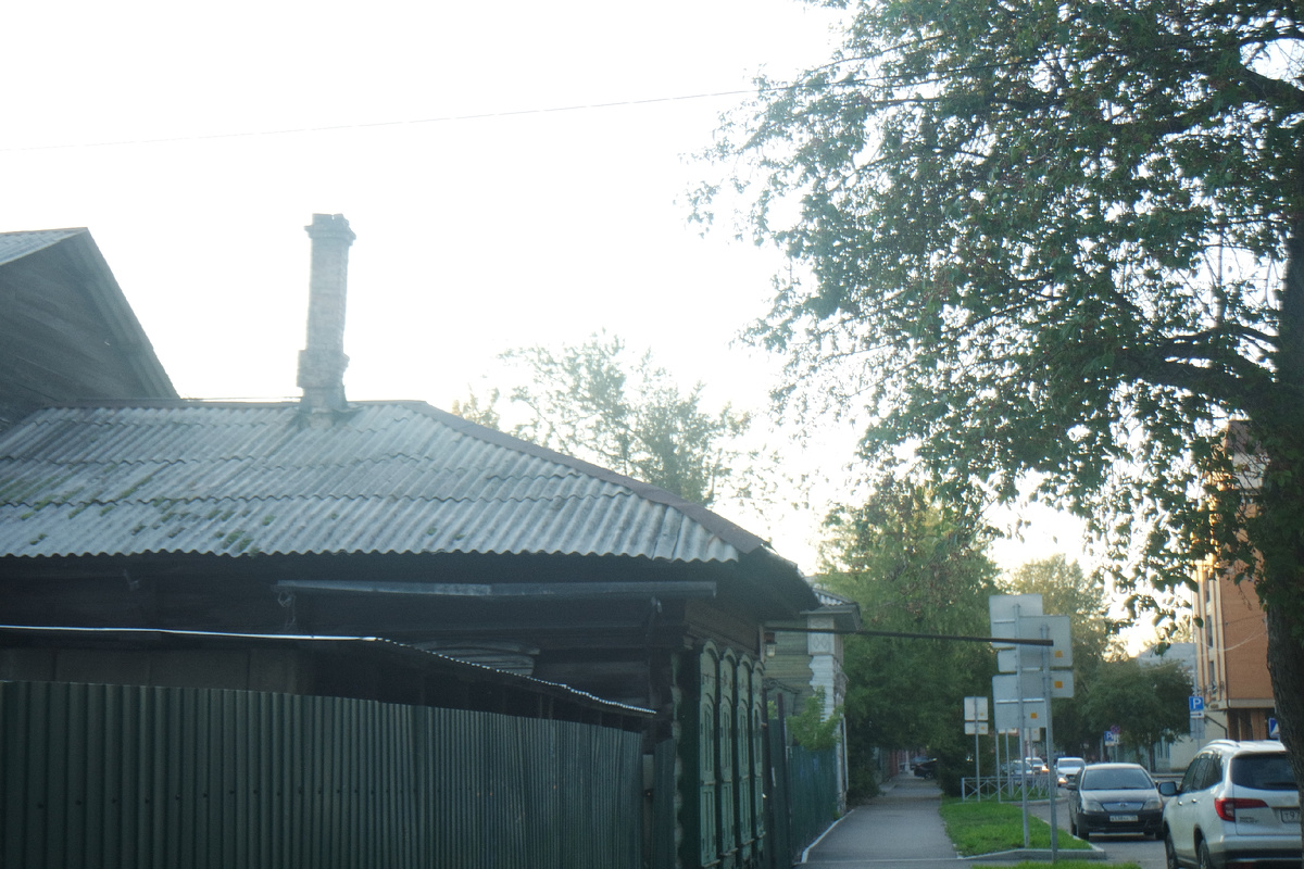 листать фото вправо