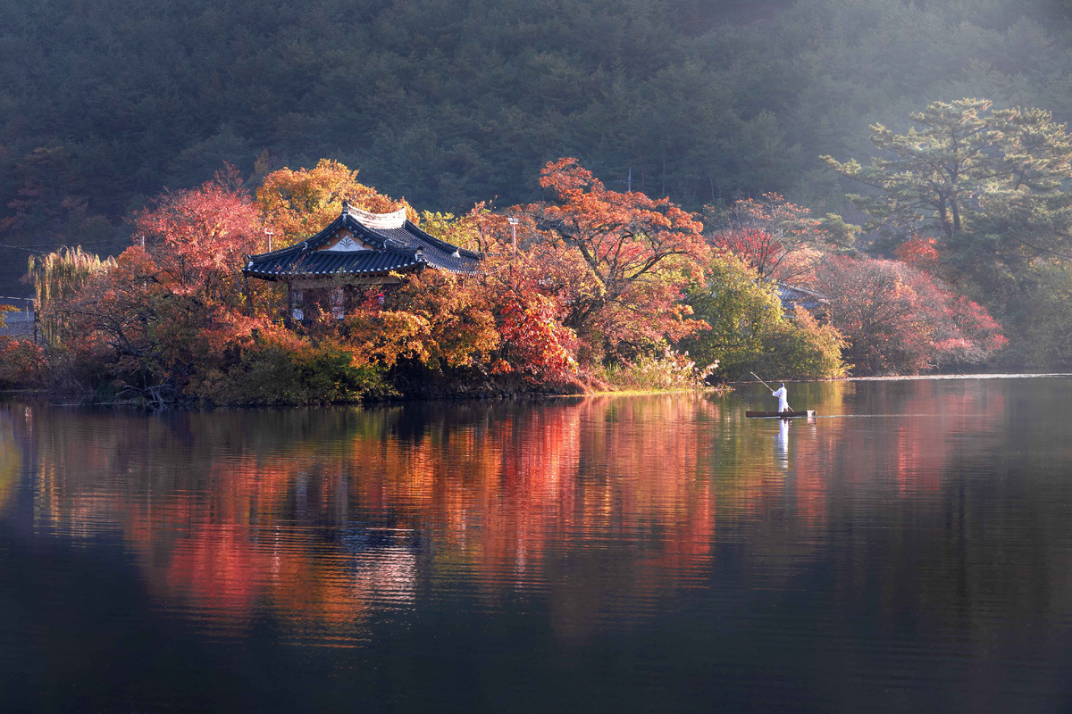 Autumn in Wiyangji. Источник: Heo Heung-mu (KTO)