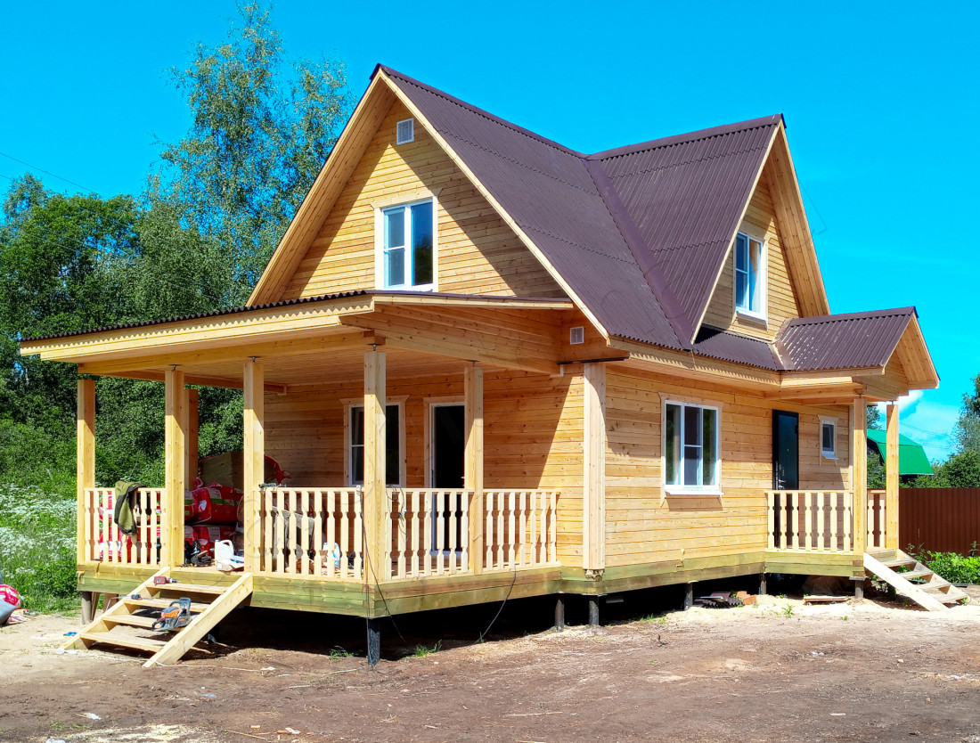 Дом-баня из бруса в деревне Жуковка