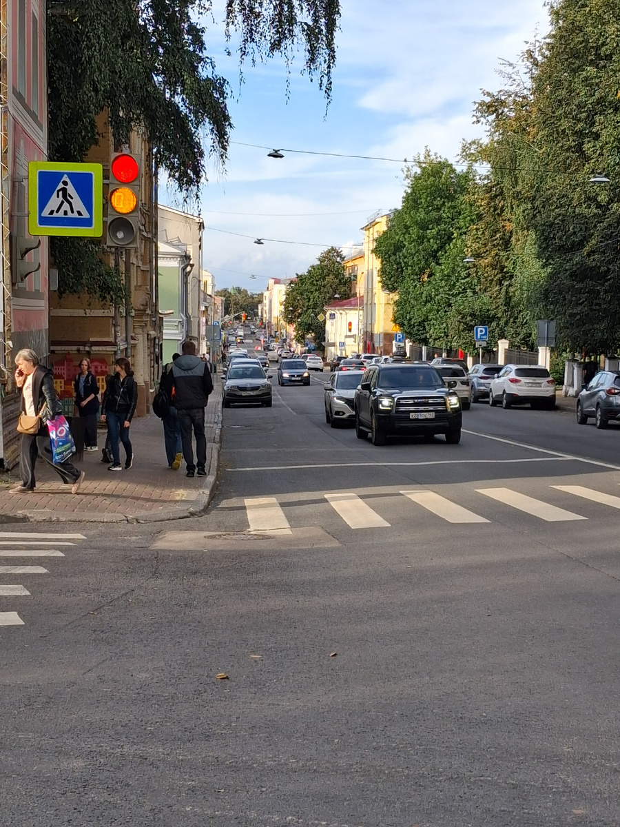 На одной из улиц Нижнего Новгорода. Фото автора. 