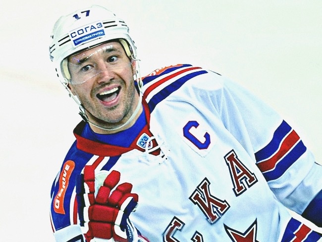 Сейчас Илья Валерьевич в статусе свободного агента, и никто не знает его планов