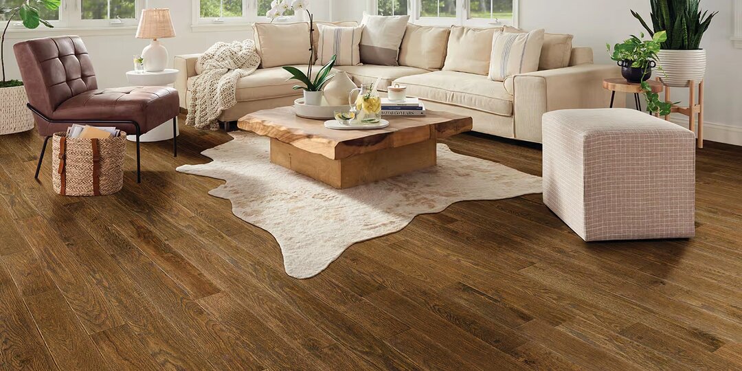 Какое напольное покрытие выбрать: инженерная доска, кварц-паркет или кварц-винил?