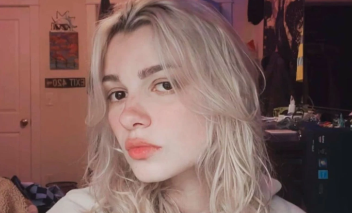    Социальные сети