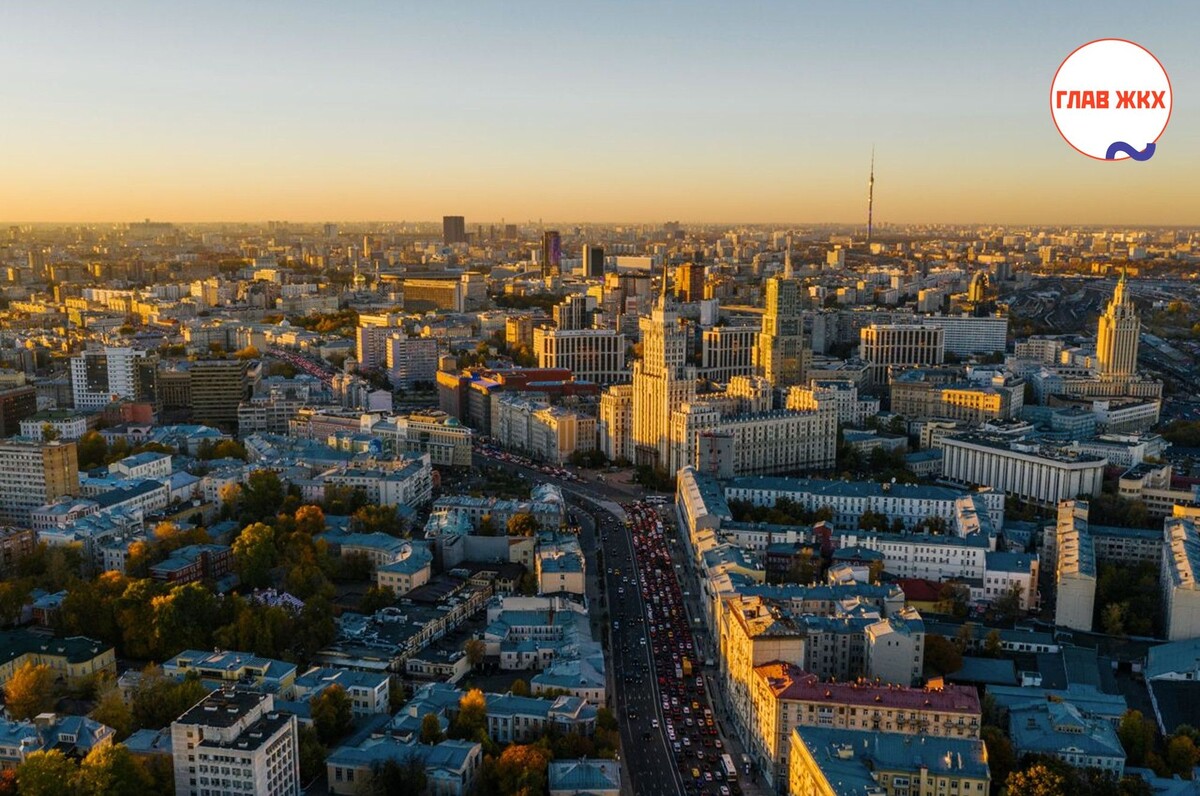 В Москве выполнено 80% работ по капитальному ремонту крыш многоквартирных домов
