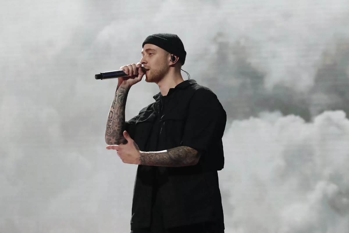 Егор Крид на сцене Газпром Арены