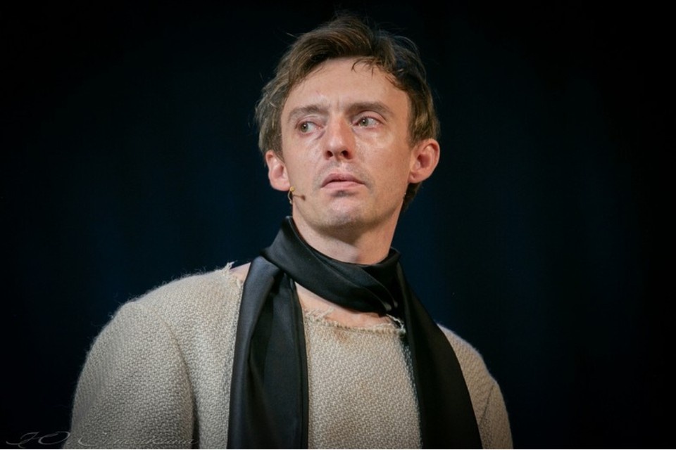    Театр им. Ленсовета, где работает Дель, уже объявил о замене спектаклей с его участием. Фото: Театр им. Ленсовета